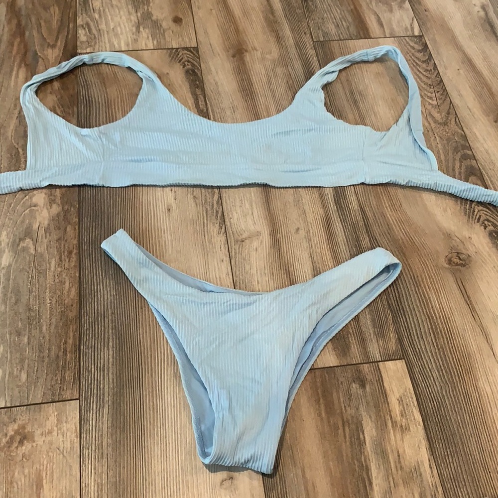 Monday swimwear ribbed bikini (TOP IS M)